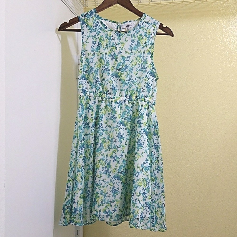 DKNY Kids XL Blue Green Floral Sleeveless Chiffon Dress Elastic Waist White